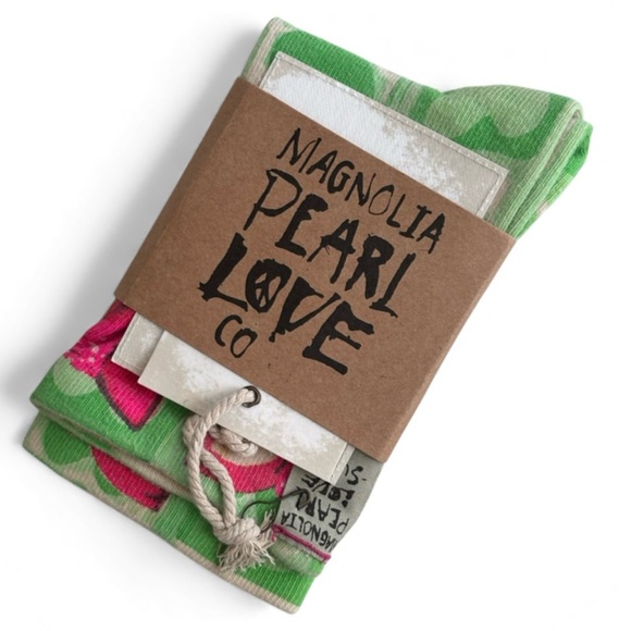 Magnolia Pearl RARE Deer Socks NWT - Picture 2 of 5